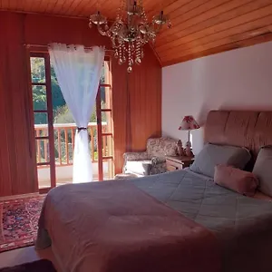Casa No Capivari Chalé